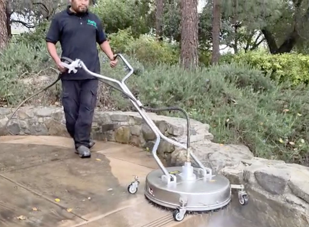 Pressure Washing in Ojai
