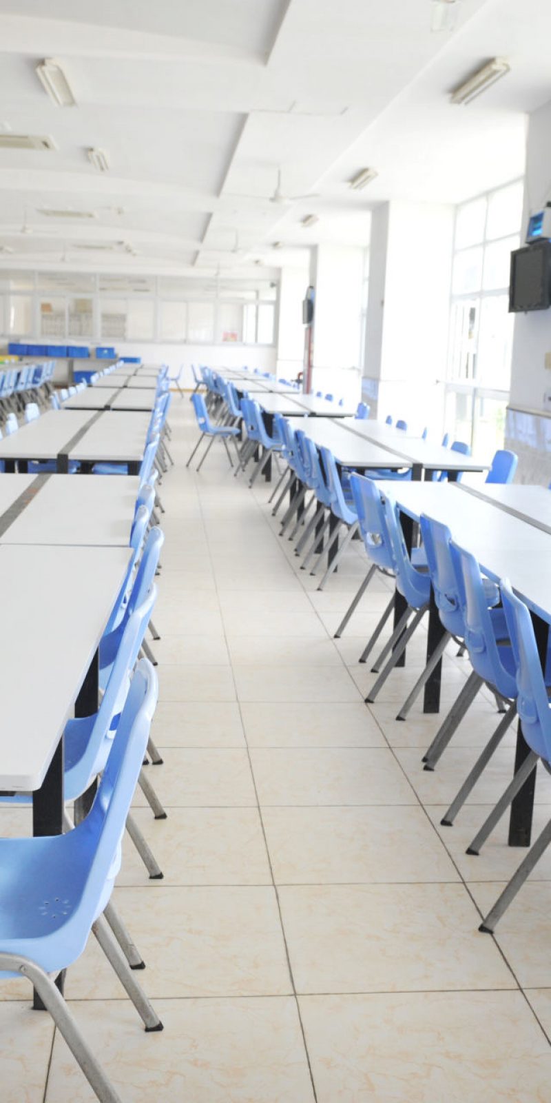 school-tables-chairs